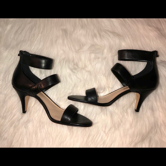 Vince Camuto”Meegan”Black Strapped Heel,Size-7 - Picture 2 of 6